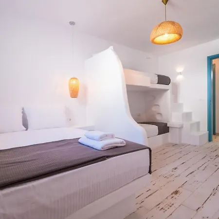 Pri Villa Naxos Villa *