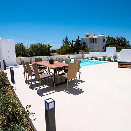 Pri Villa Naxos Villa *